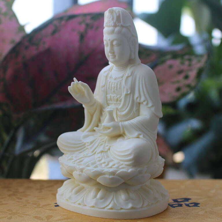 Tượng Phật Quan Âm bằng đá bột ép màu trắng