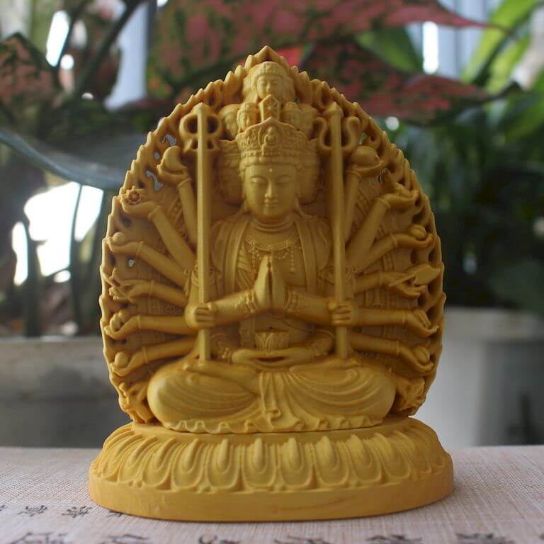 Tượng Phật Thiên Thủ Thiên Nhãn gỗ Hoàng Dương