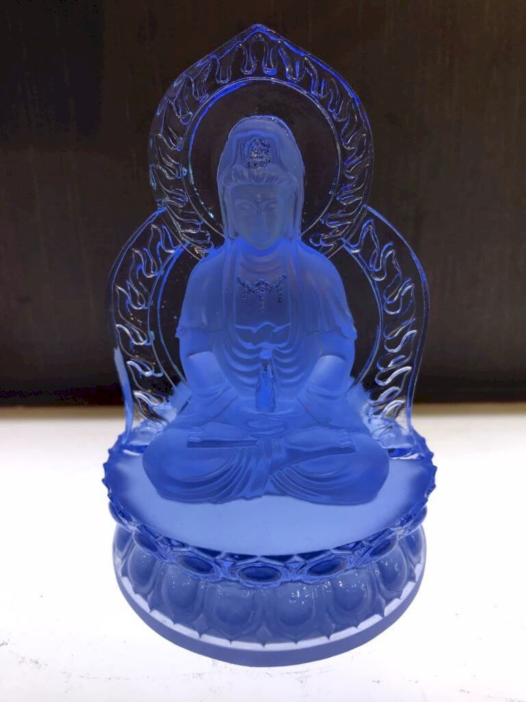 Tượng Phật Quan Âm lưu ly màu xanh biển