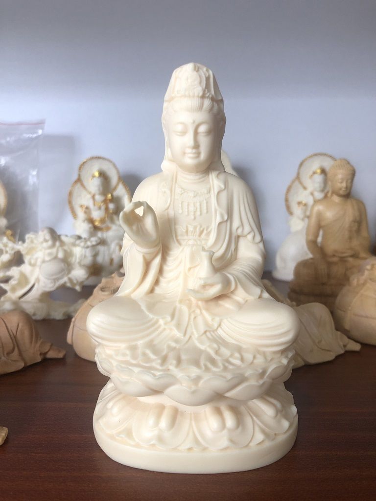Tượng Phật Quan Âm chất liệu đá bột ép cao cấp