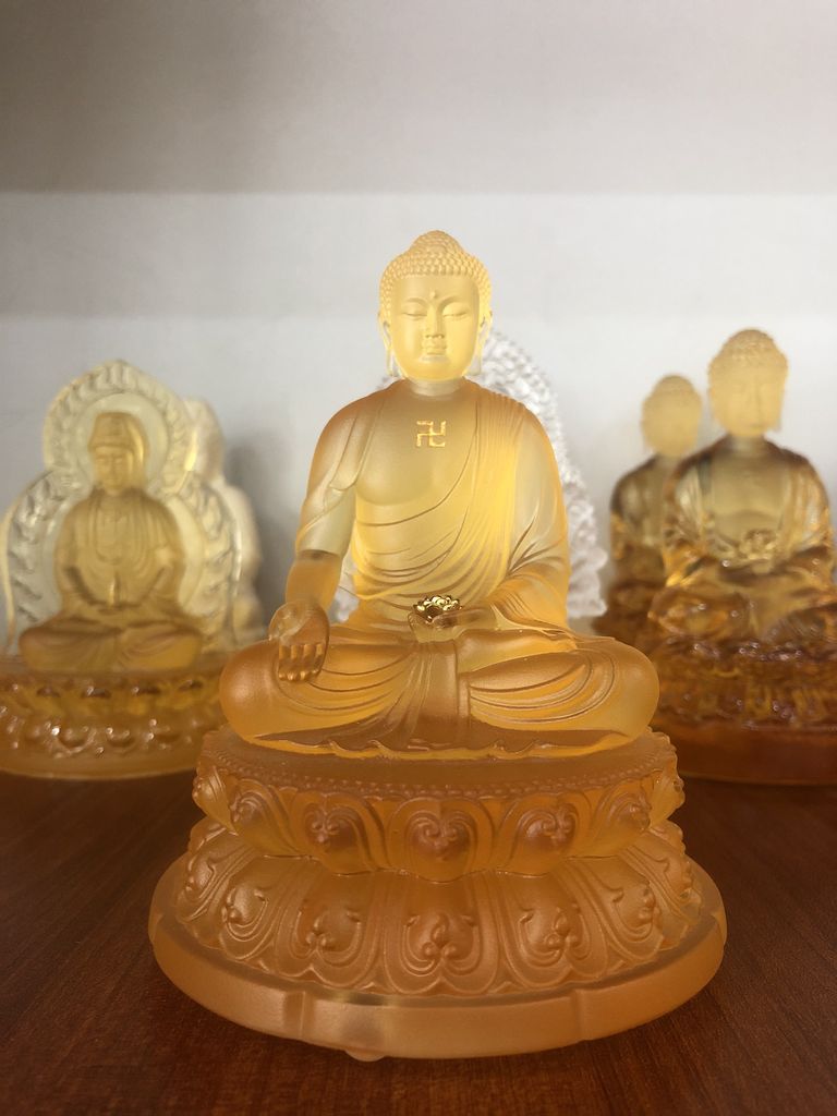 Tượng Phật A Di Đà chất liệu lưu ly cao cấp