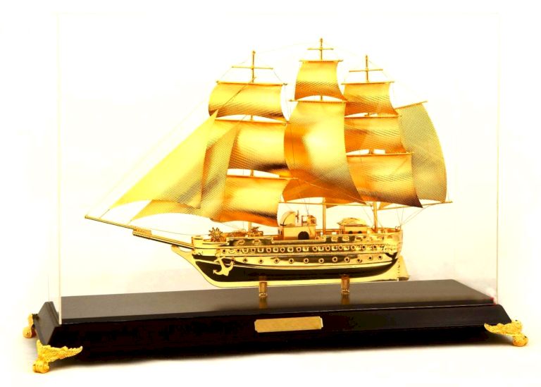 Mô hình thuyền buồm hay còn gọi là mô hình "thuận buồm xuôi gió" với ý nghĩa đặc biệt trong công việc